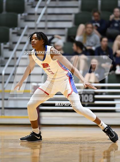 Thumbnail 2 in Bartlett vs Archbishop Shaw (Allstate Sugar Bowl National Prep Classic) photogallery.