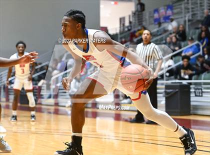 Thumbnail 2 in Bartlett vs Archbishop Shaw (Allstate Sugar Bowl National Prep Classic) photogallery.