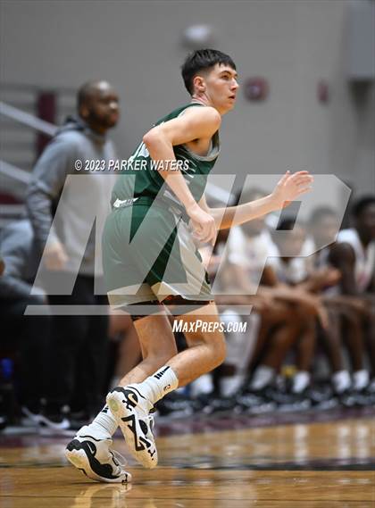 Thumbnail 2 in Bartlett vs Archbishop Shaw (Allstate Sugar Bowl National Prep Classic) photogallery.