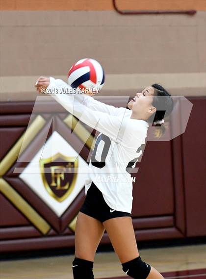 Thumbnail 3 in Faith Lutheran vs. Silverado photogallery.