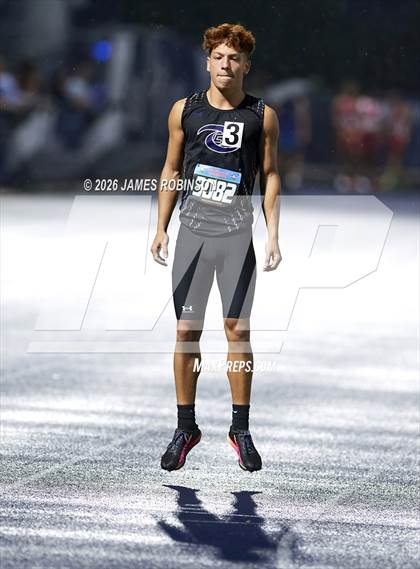 Thumbnail 3 in FHSAA Class 4A Final (4 x 400m) photogallery.