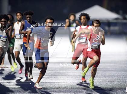 Thumbnail 2 in FHSAA Class 4A Final (4 x 400m) photogallery.