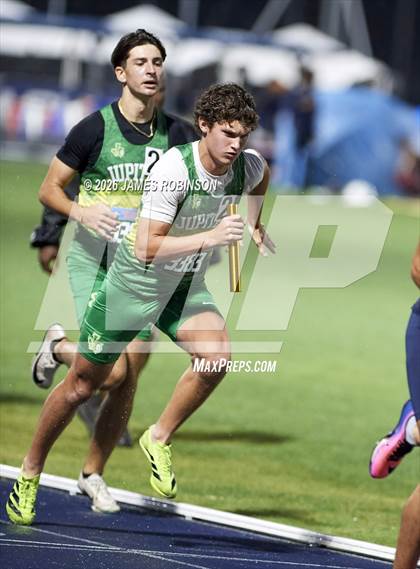 Thumbnail 3 in FHSAA Class 4A Final (4 x 400m) photogallery.