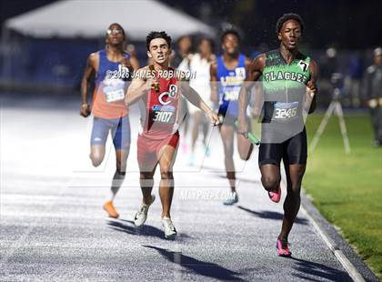 Thumbnail 2 in FHSAA Class 4A Final (4 x 400m) photogallery.