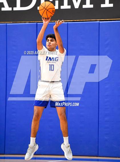 Thumbnail 3 in Archbishop Carroll v IMG Varsity White (IMG Ascender Classic) photogallery.