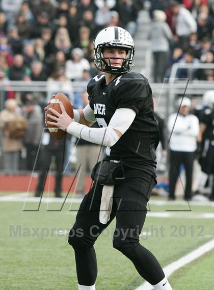 Thumbnail 1 in Xavier vs. Glastonbury (CIAC Class LL Semifinal)  photogallery.