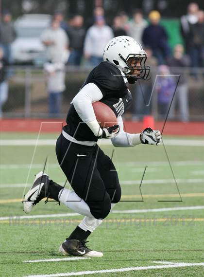 Thumbnail 2 in Xavier vs. Glastonbury (CIAC Class LL Semifinal)  photogallery.