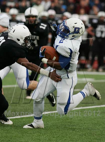 Thumbnail 3 in Xavier vs. Glastonbury (CIAC Class LL Semifinal)  photogallery.