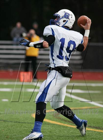 Thumbnail 2 in Xavier vs. Glastonbury (CIAC Class LL Semifinal)  photogallery.