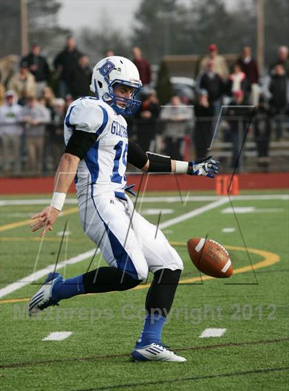 Thumbnail 3 in Xavier vs. Glastonbury (CIAC Class LL Semifinal)  photogallery.