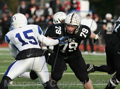 Thumbnail 3 in Xavier vs. Glastonbury (CIAC Class LL Semifinal)  photogallery.