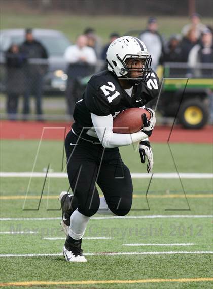 Thumbnail 1 in Xavier vs. Glastonbury (CIAC Class LL Semifinal)  photogallery.
