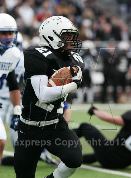 Thumbnail 1 in Xavier vs. Glastonbury (CIAC Class LL Semifinal)  photogallery.