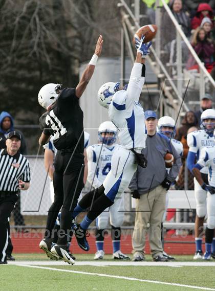 Thumbnail 1 in Xavier vs. Glastonbury (CIAC Class LL Semifinal)  photogallery.