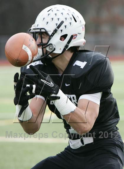 Thumbnail 2 in Xavier vs. Glastonbury (CIAC Class LL Semifinal)  photogallery.