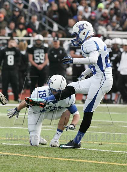 Thumbnail 3 in Xavier vs. Glastonbury (CIAC Class LL Semifinal)  photogallery.