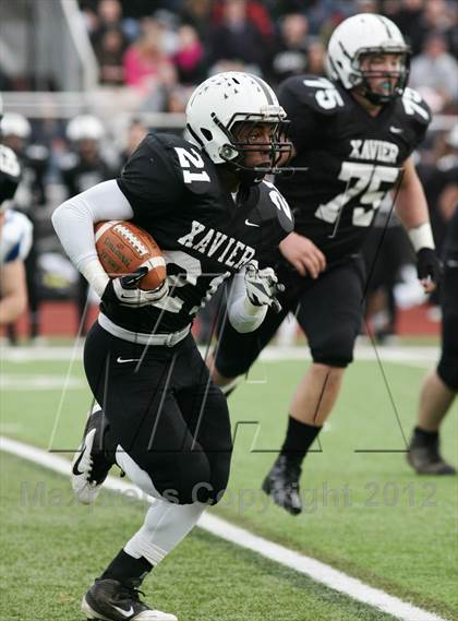 Thumbnail 3 in Xavier vs. Glastonbury (CIAC Class LL Semifinal)  photogallery.