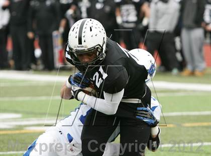 Thumbnail 3 in Xavier vs. Glastonbury (CIAC Class LL Semifinal)  photogallery.