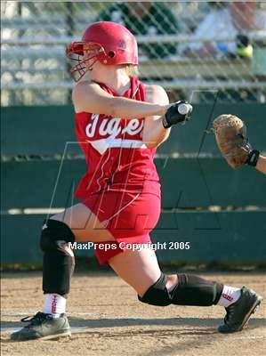 Thumbnail 3 in Patterson vs Linden (D4 Sec. Final) photogallery.