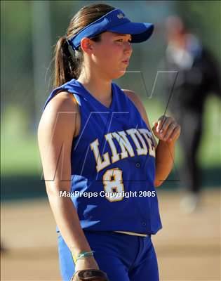 Thumbnail 3 in Patterson vs Linden (D4 Sec. Final) photogallery.