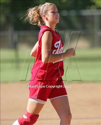 Thumbnail 1 in Patterson vs Linden (D4 Sec. Final) photogallery.