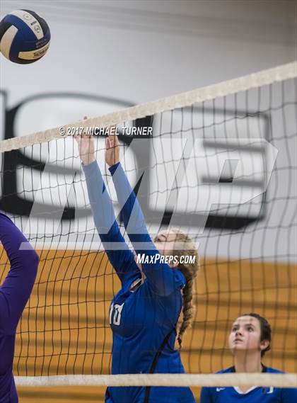 Thumbnail 3 in Lassen @ University Prep photogallery.