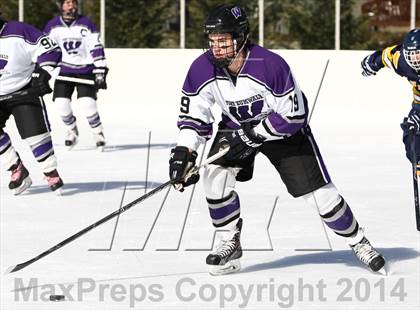 Thumbnail 2 in Holt vs. Ft. Zumwalt West (St. Louis Winter Classic) photogallery.