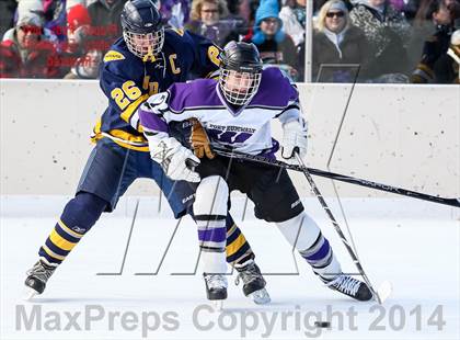 Thumbnail 1 in Holt vs. Ft. Zumwalt West (St. Louis Winter Classic) photogallery.