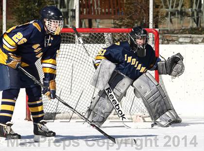 Thumbnail 3 in Holt vs. Ft. Zumwalt West (St. Louis Winter Classic) photogallery.