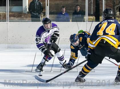 Thumbnail 3 in Holt vs. Ft. Zumwalt West (St. Louis Winter Classic) photogallery.