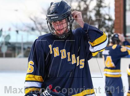 Thumbnail 3 in Holt vs. Ft. Zumwalt West (St. Louis Winter Classic) photogallery.