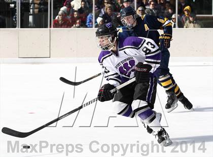 Thumbnail 3 in Holt vs. Ft. Zumwalt West (St. Louis Winter Classic) photogallery.