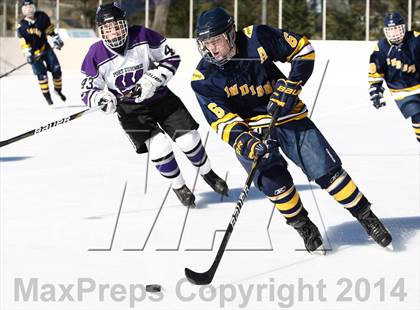 Thumbnail 2 in Holt vs. Ft. Zumwalt West (St. Louis Winter Classic) photogallery.