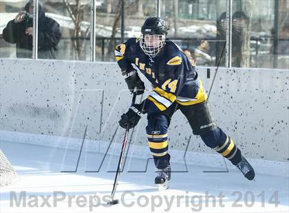 Thumbnail 2 in Holt vs. Ft. Zumwalt West (St. Louis Winter Classic) photogallery.