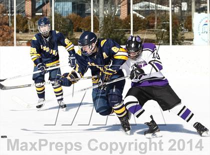 Thumbnail 1 in Holt vs. Ft. Zumwalt West (St. Louis Winter Classic) photogallery.