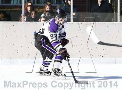 Thumbnail 1 in Holt vs. Ft. Zumwalt West (St. Louis Winter Classic) photogallery.