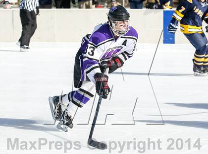 Thumbnail 3 in Holt vs. Ft. Zumwalt West (St. Louis Winter Classic) photogallery.