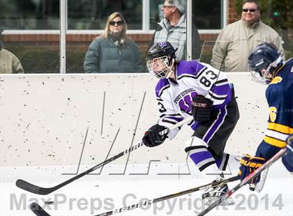 Thumbnail 1 in Holt vs. Ft. Zumwalt West (St. Louis Winter Classic) photogallery.