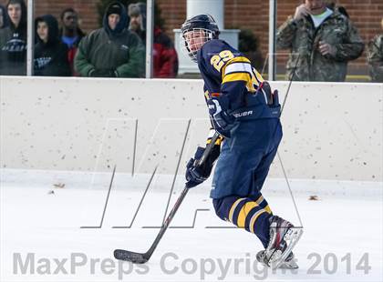 Thumbnail 3 in Holt vs. Ft. Zumwalt West (St. Louis Winter Classic) photogallery.