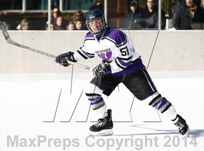 Thumbnail 2 in Holt vs. Ft. Zumwalt West (St. Louis Winter Classic) photogallery.