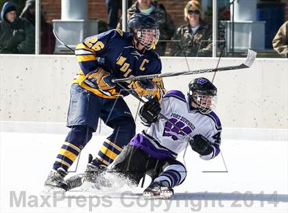 Thumbnail 3 in Holt vs. Ft. Zumwalt West (St. Louis Winter Classic) photogallery.