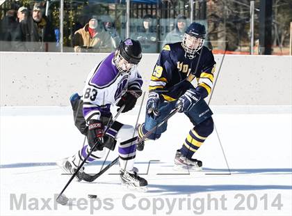 Thumbnail 2 in Holt vs. Ft. Zumwalt West (St. Louis Winter Classic) photogallery.