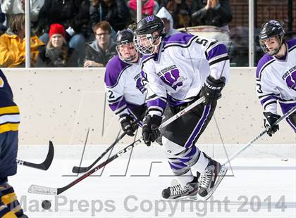 Thumbnail 3 in Holt vs. Ft. Zumwalt West (St. Louis Winter Classic) photogallery.