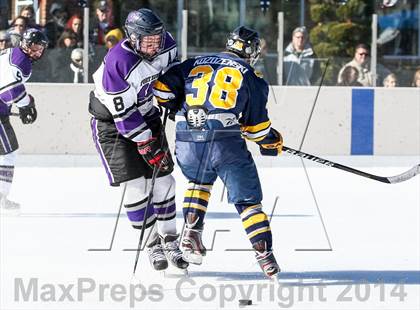 Thumbnail 3 in Holt vs. Ft. Zumwalt West (St. Louis Winter Classic) photogallery.