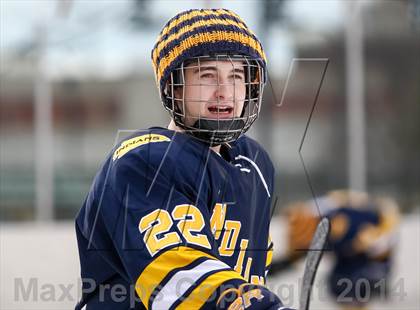 Thumbnail 1 in Holt vs. Ft. Zumwalt West (St. Louis Winter Classic) photogallery.