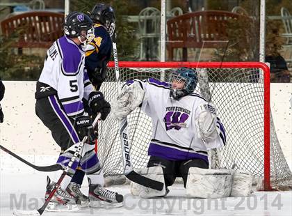Thumbnail 2 in Holt vs. Ft. Zumwalt West (St. Louis Winter Classic) photogallery.