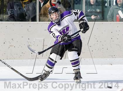 Thumbnail 1 in Holt vs. Ft. Zumwalt West (St. Louis Winter Classic) photogallery.