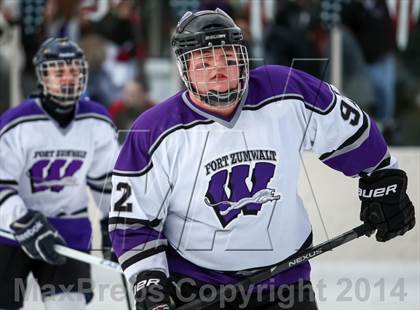 Thumbnail 1 in Holt vs. Ft. Zumwalt West (St. Louis Winter Classic) photogallery.