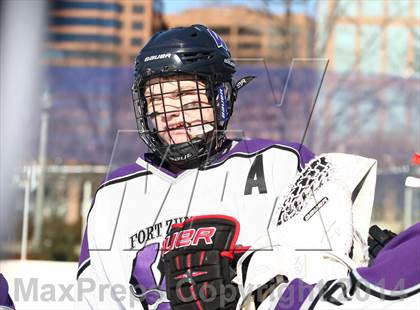 Thumbnail 2 in Holt vs. Ft. Zumwalt West (St. Louis Winter Classic) photogallery.