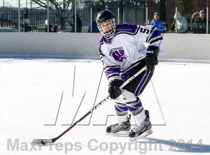 Thumbnail 1 in Holt vs. Ft. Zumwalt West (St. Louis Winter Classic) photogallery.